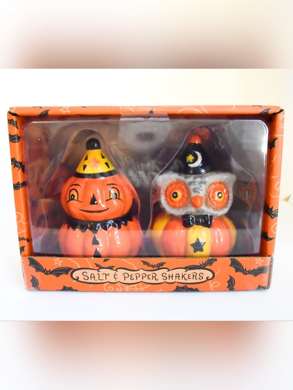 *Johanna Parker* Owl & Pumpkin Halloween Salt & Pepper Shakers-2026- NEW!